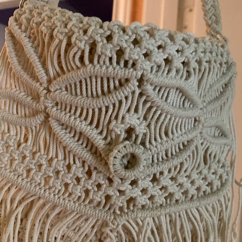 Elegant Cream Macramé Crossbody Bag
